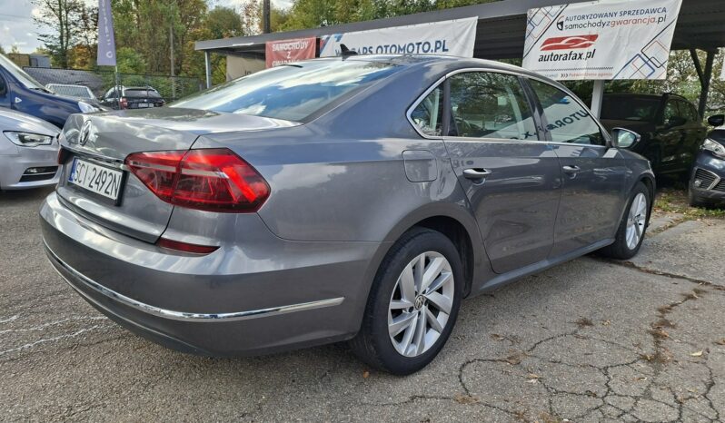 Volkswagen Passat Klimatronic 2-stref, Skóra, Podgrz. fotele, CarPlay/AndroidAuto full