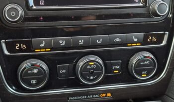 Volkswagen Passat Klimatronic 2-stref, Skóra, Podgrz. fotele, CarPlay/AndroidAuto full
