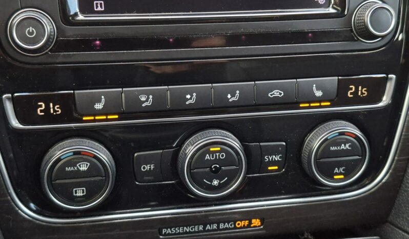 Volkswagen Passat Klimatronic 2-stref, Skóra, Podgrz. fotele, CarPlay/AndroidAuto full