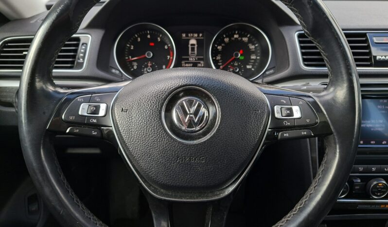 Volkswagen Passat Klimatronic 2-stref, Skóra, Podgrz. fotele, CarPlay/AndroidAuto full