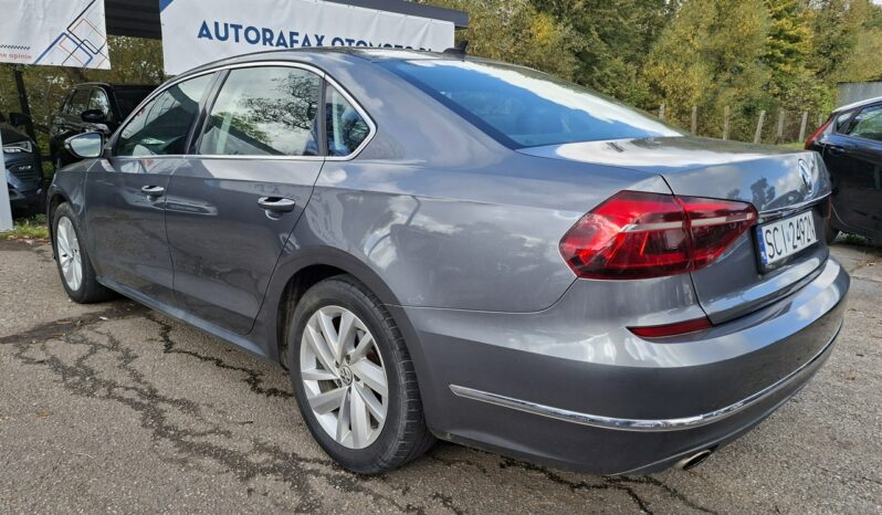 Volkswagen Passat Klimatronic 2-stref, Skóra, Podgrz. fotele, CarPlay/AndroidAuto full