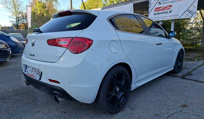 Alfa Romeo Giulietta Quadrifoglio Verde, Klimatronic, DNA, Bi-Xenon, PDC, 2 kpl. kół, BOSE full