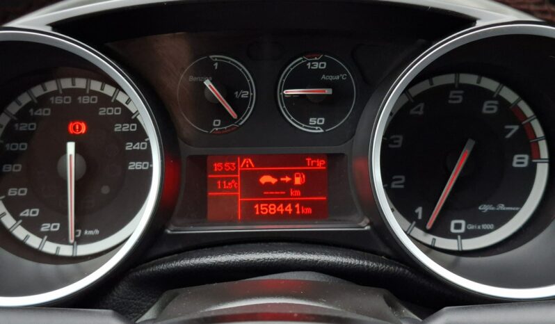 Alfa Romeo Giulietta Quadrifoglio Verde, Klimatronic, DNA, Bi-Xenon, PDC, 2 kpl. kół, BOSE full