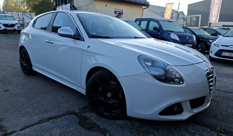 Alfa Romeo Giulietta Quadrifoglio Verde, Klimatronic, DNA, Bi-Xenon, PDC, 2 kpl. kół, BOSE full