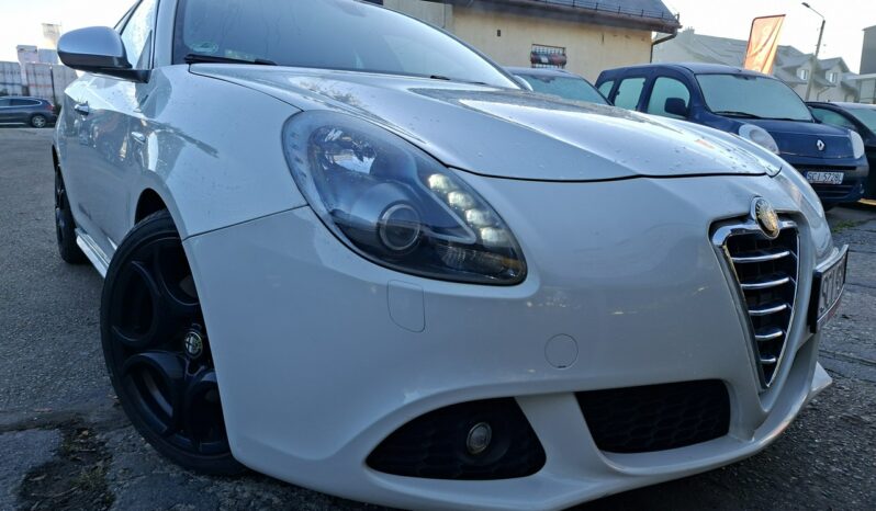 Alfa Romeo Giulietta Quadrifoglio Verde, Klimatronic, DNA, Bi-Xenon, PDC, 2 kpl. kół, BOSE full