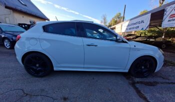 Alfa Romeo Giulietta Quadrifoglio Verde, Klimatronic, DNA, Bi-Xenon, PDC, 2 kpl. kół, BOSE full