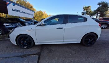 Alfa Romeo Giulietta Quadrifoglio Verde, Klimatronic, DNA, Bi-Xenon, PDC, 2 kpl. kół, BOSE full