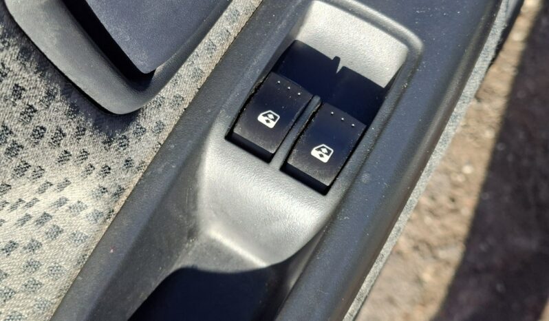 Renault Clio LPG, Klimatyzacja, Elektryczne szyby, Wpomaganie kierownicy full