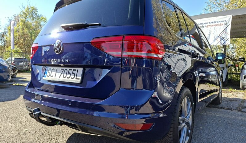 Volkswagen Touran Klimatronic 3-stref, 7 osobowy, Podgrz. fotele, CarPlay/AndroidAuto full