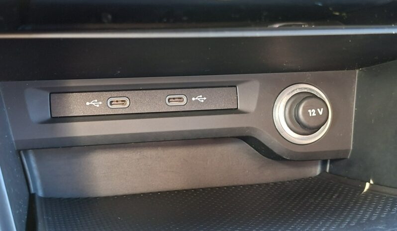 Volkswagen Touran Klimatronic 3-stref, 7 osobowy, Podgrz. fotele, CarPlay/AndroidAuto full