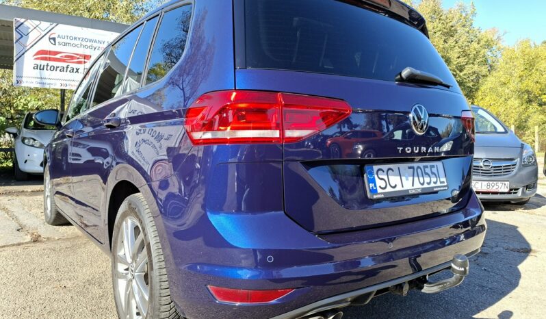 Volkswagen Touran Klimatronic 3-stref, 7 osobowy, Podgrz. fotele, CarPlay/AndroidAuto full
