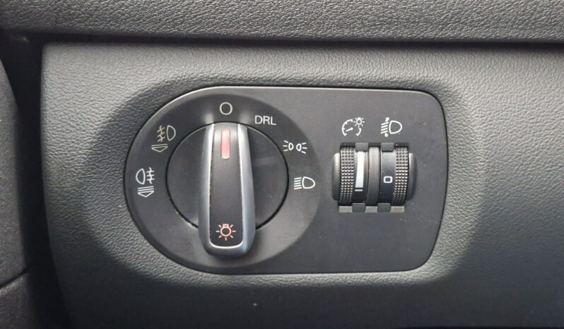 Audi A3 Klimatronic 2-stref, Tempomat, Podgrz. fotele, PDC, Podłokietnik full